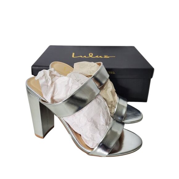 NIB Lulu's | Marlowe Silver Metallic High Heel Sandals Chunky Heel - Picture 4 of 11